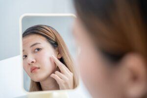 毛穴が開く原因とは？改善方法やおすすめのマシンも解説
