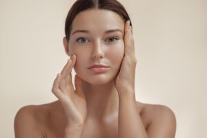 リフトアップの効果とは？主な方法やおすすめのエステマシンも紹介